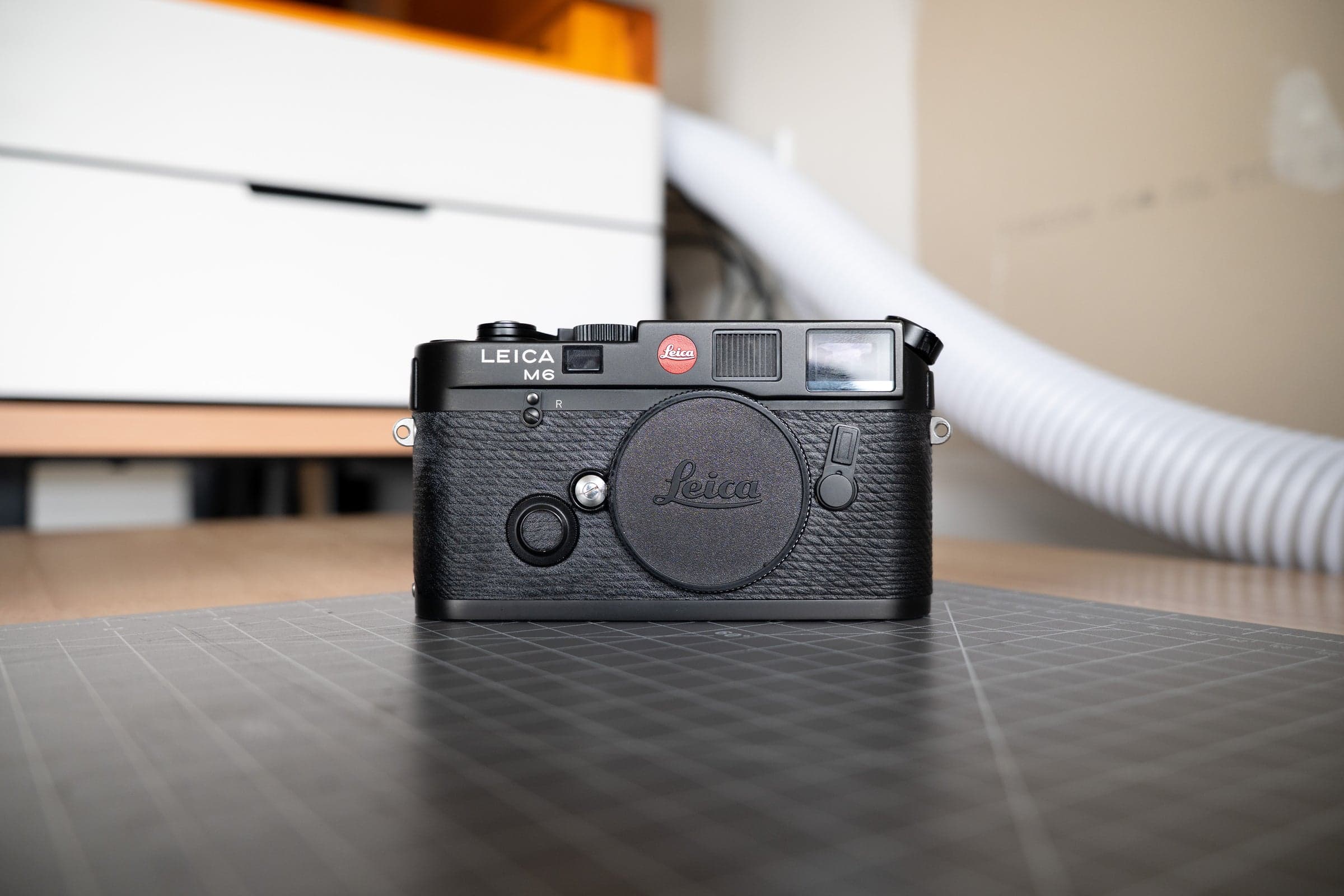 Leica M6 with custom J&FJ Leather