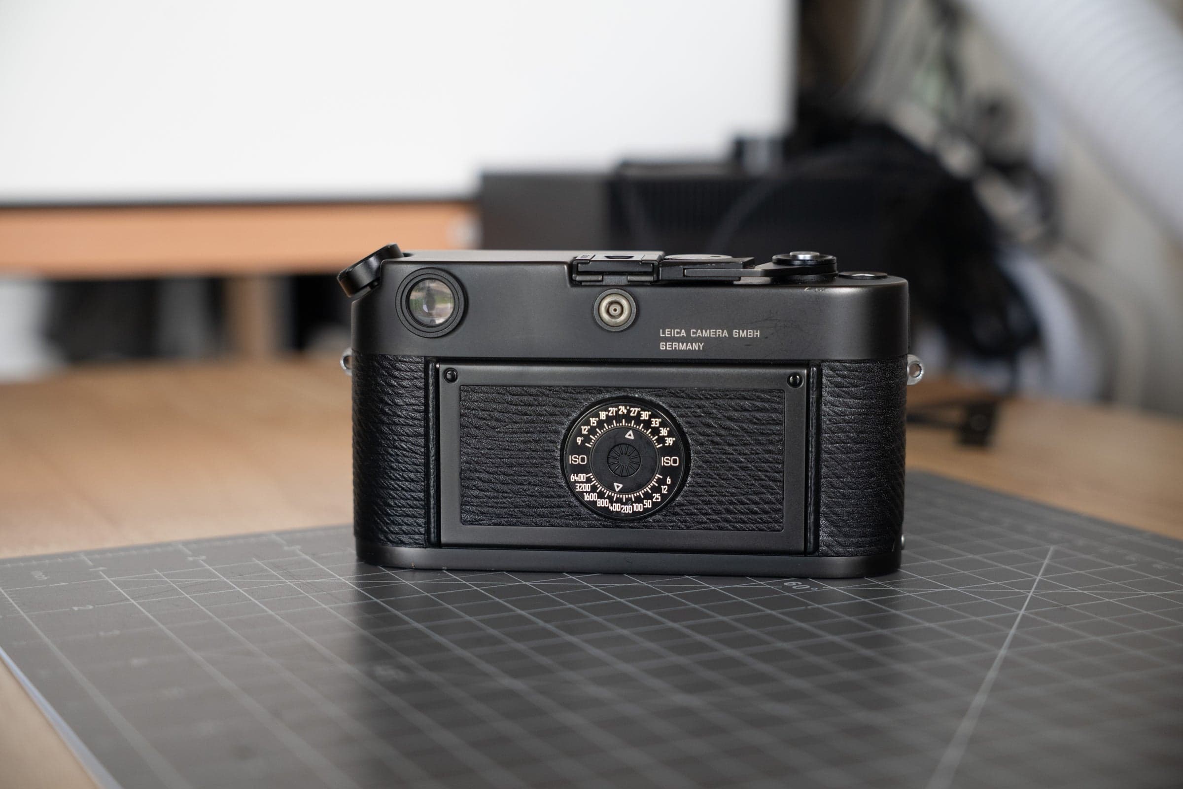 Leica M6 with custom J&FJ Leather