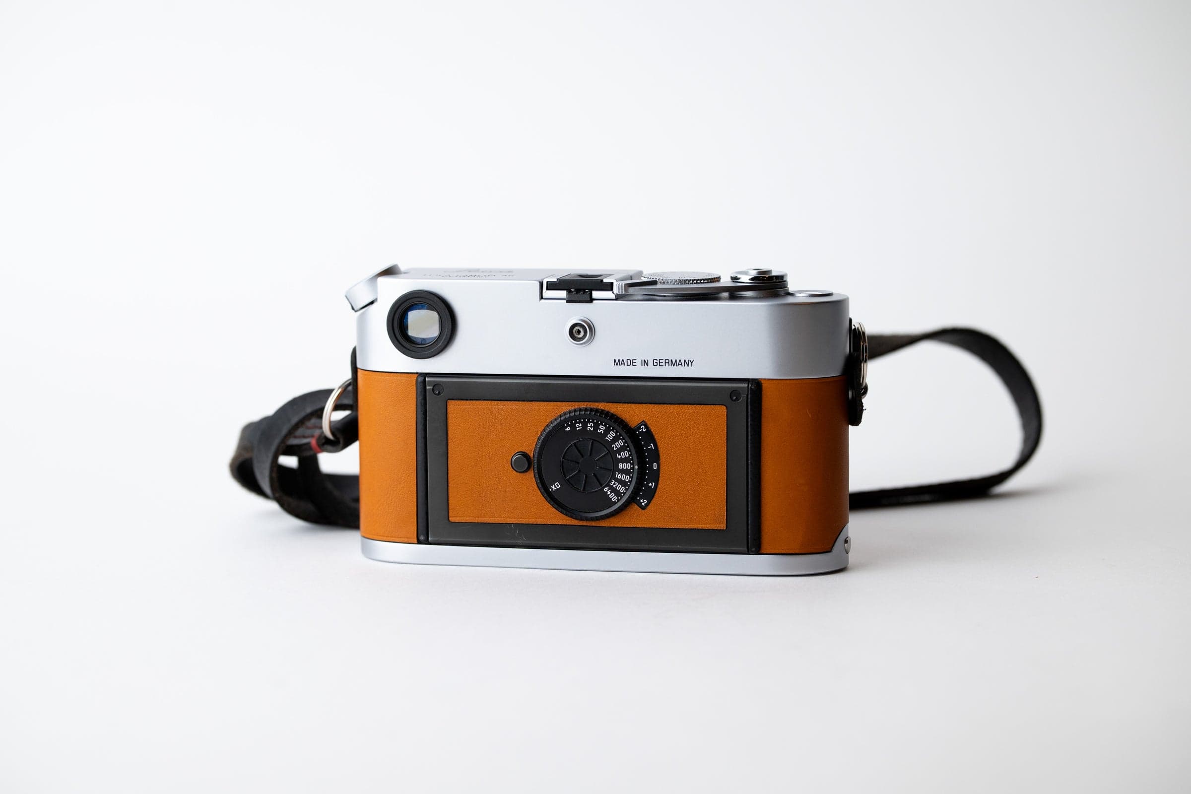Leica M7 ALC with Ocra Vacchetta Calfskin